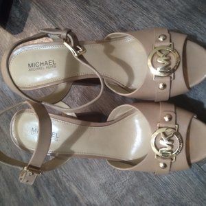 Michael Kors platform
